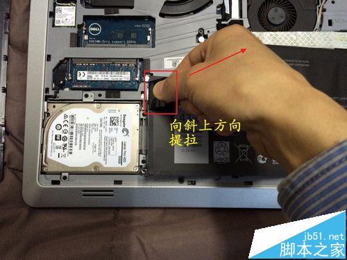 戴尔inspiron15 5547笔记本怎么拆机清灰?