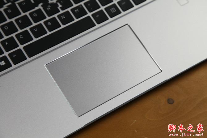 惠普EliteBook 1050 G1值得买吗？惠普EliteBook 1050 G1全面图解评测