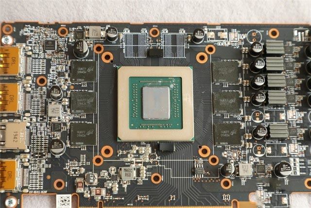 AMD5600XT怎么样 AMD5600XT 14Gbps新版详细评测