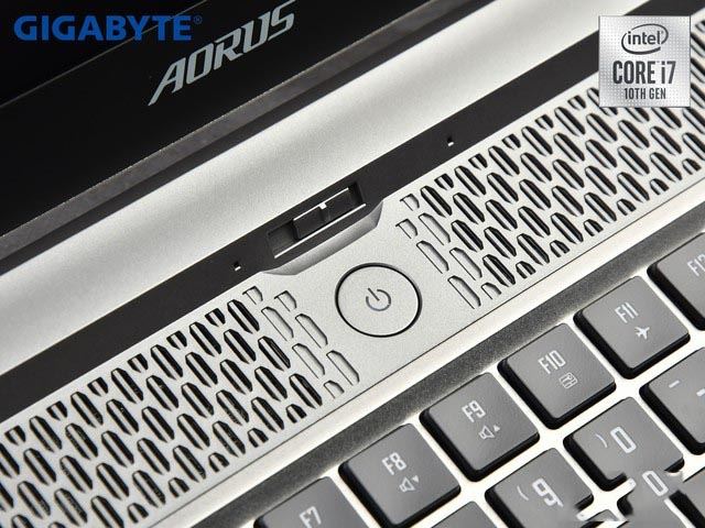 技嘉AORUS游戏本怎么样?技嘉AORUS 17G XB详细图文评测