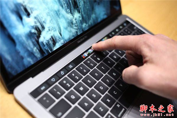 MacBook Pro怎么样 2016款苹果全新13/15英寸MacBook Pro现场实拍图