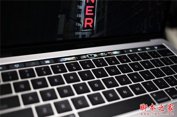 MacBook Pro怎么样 2016款苹果全新13/15英寸MacBook Pro现场实拍图