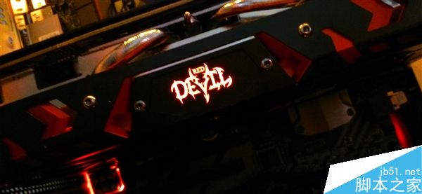 迪兰完全曝光AMD RX 580新旗舰卡:金色版2.5槽宽/普款2槽宽