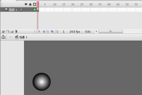 flash cs3怎么利用补间动画制作小球边隐边显效果?