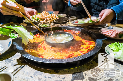 可以被称为生发剂的几种食物，如果你有脱发的问题，可以解决