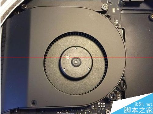 2014款Mac mini 怎么更换SSD固态硬盘？