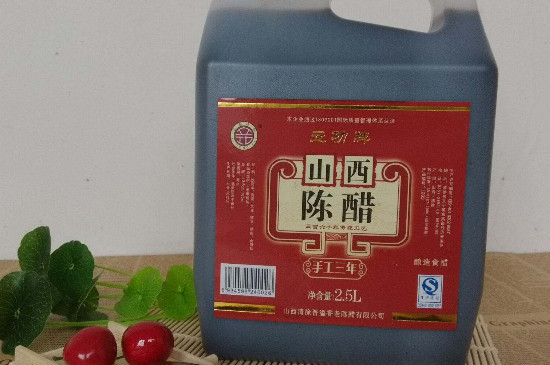 白醋和陈醋做菜的区别